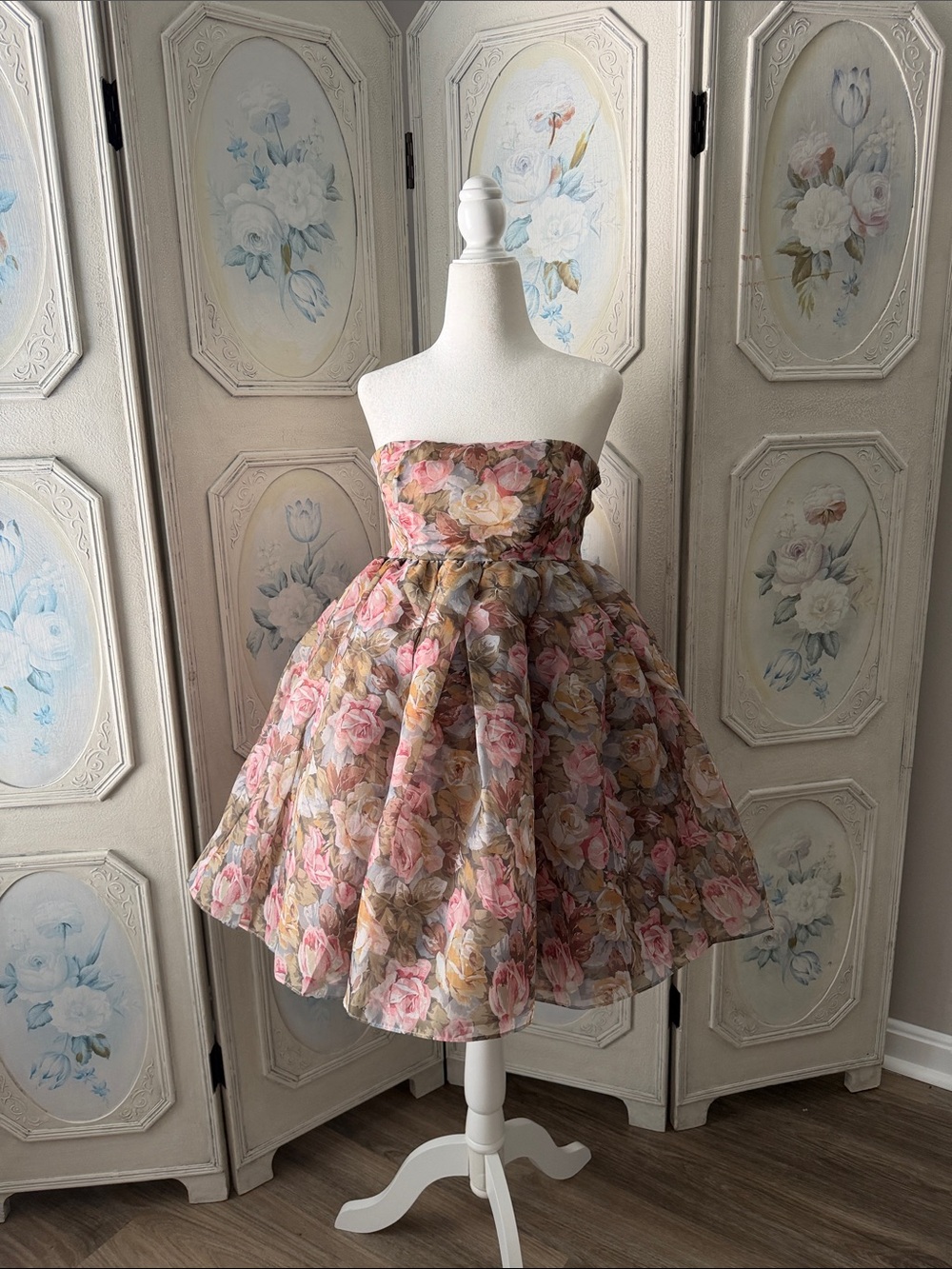 Selkie Jardin De Fleurs 2 piece Shrug Puff Mini Dress - Picture 4 of 7